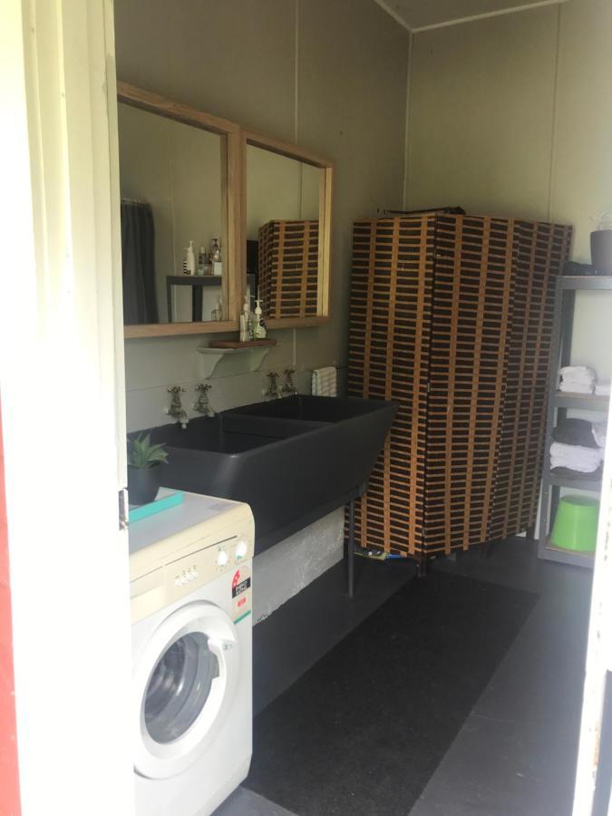 Red Shed Quarters Villa Kotemaori ภายนอก รูปภาพ