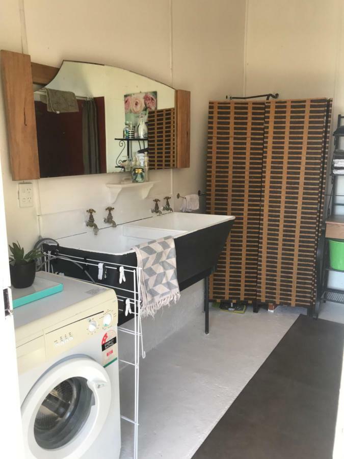 Red Shed Quarters Villa Kotemaori ภายนอก รูปภาพ